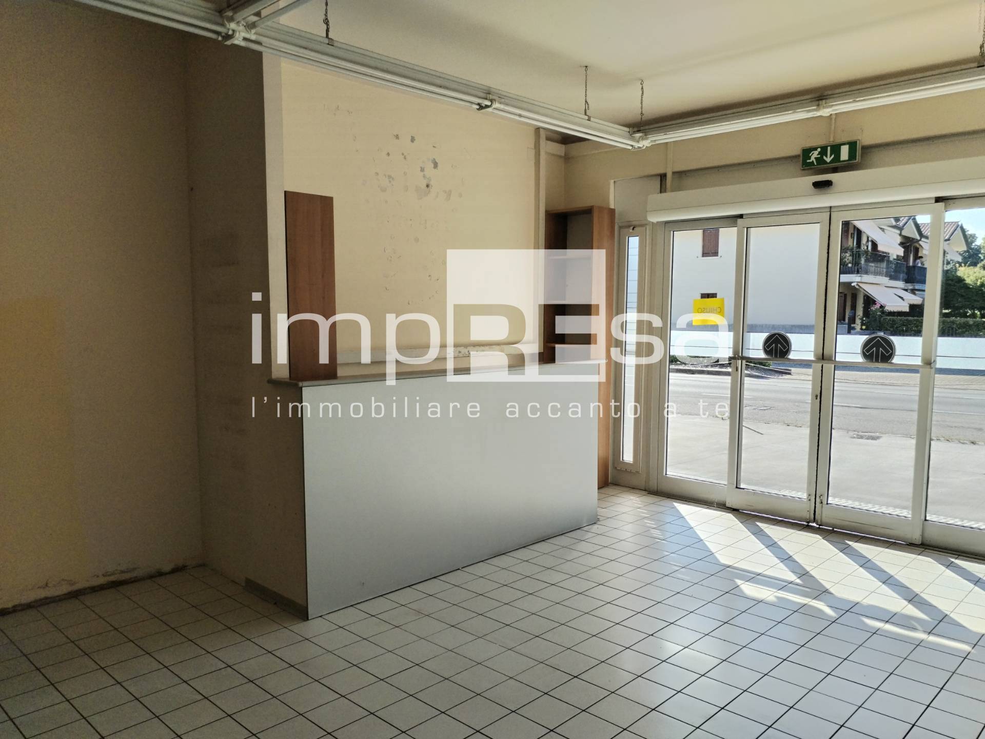 Attivit commerciale in affitto a Carbonera, Biban