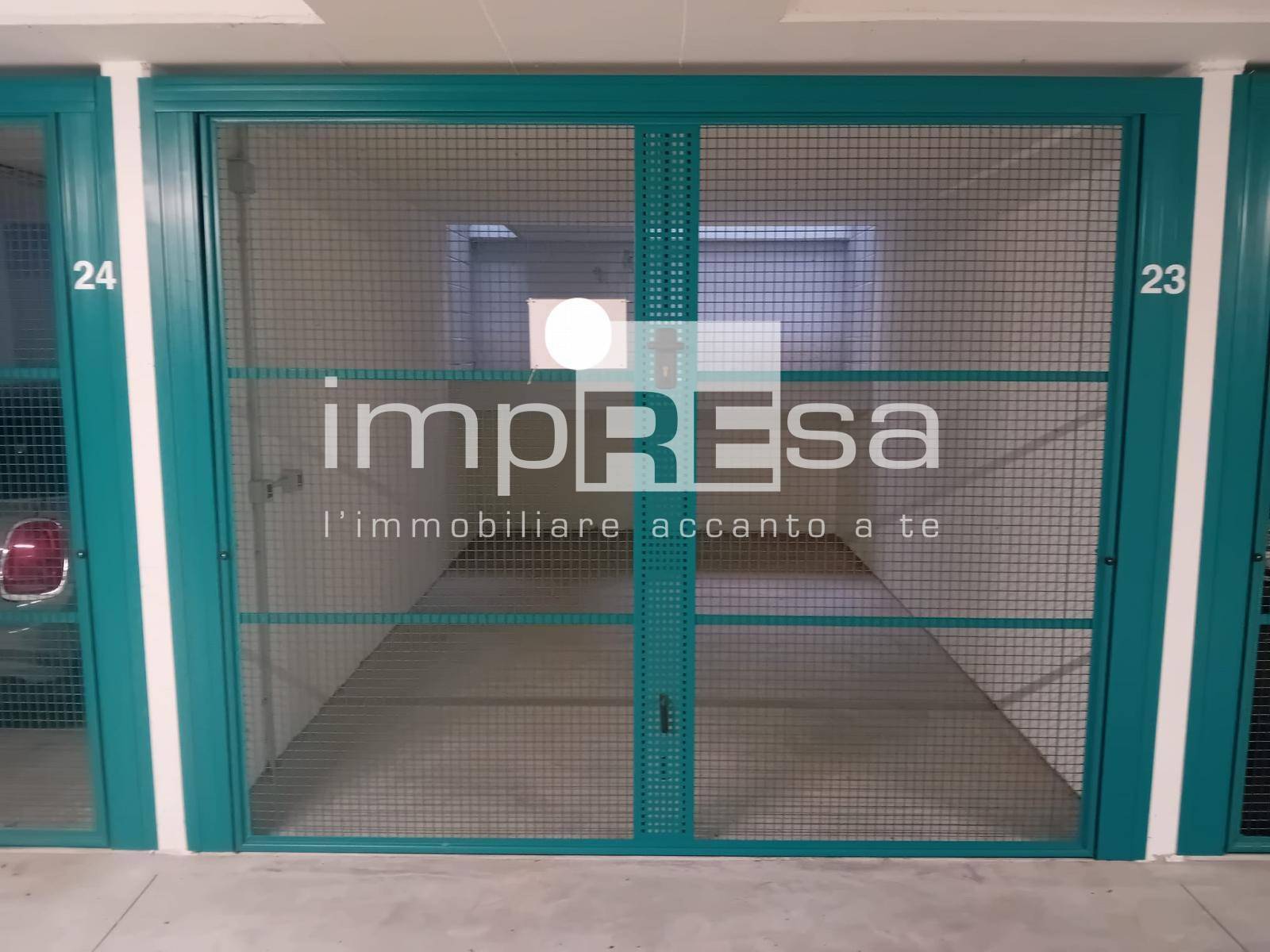 Box o garage in vendita a Paese, Padernello