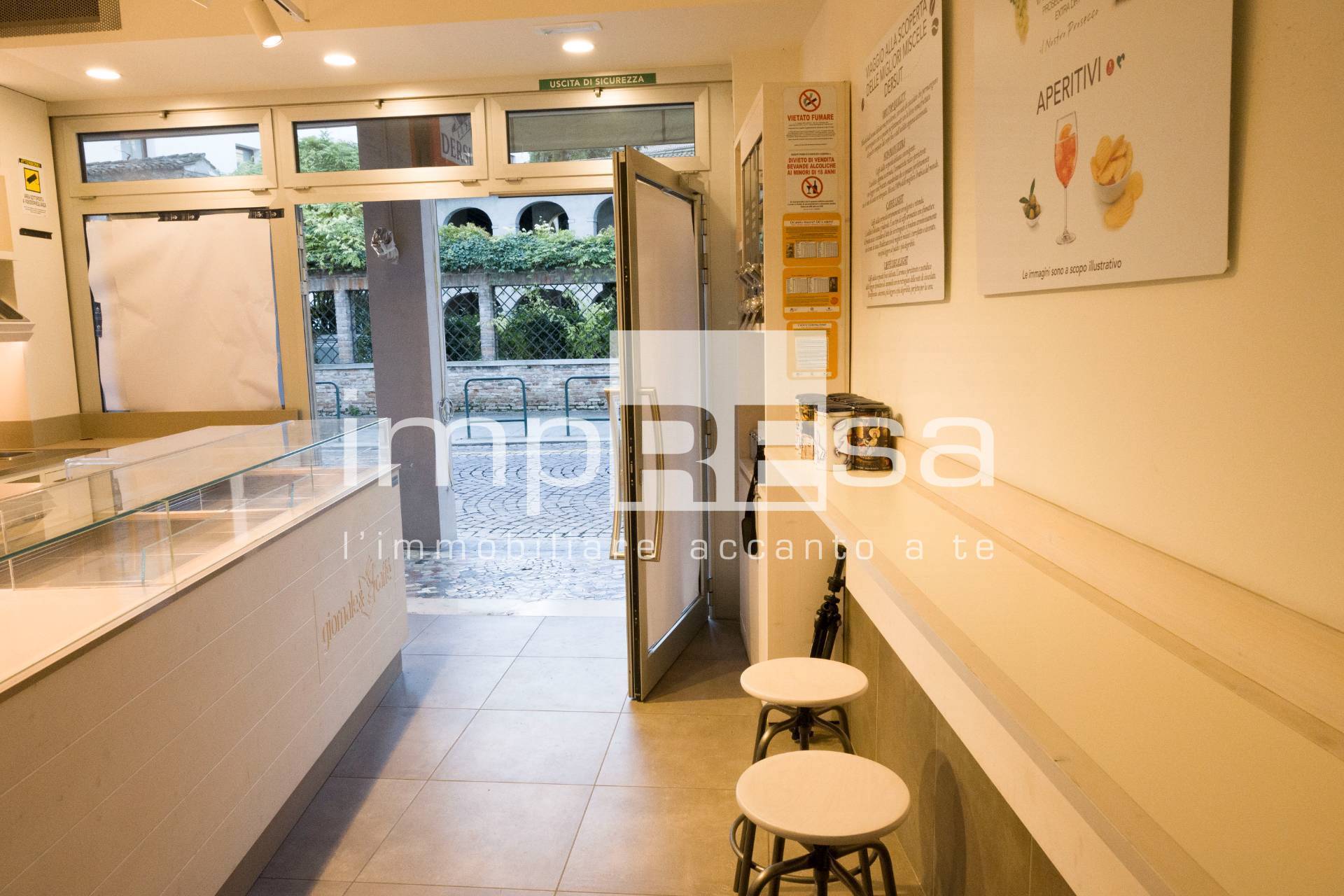 Negozio in vendita a Treviso, Centro storico