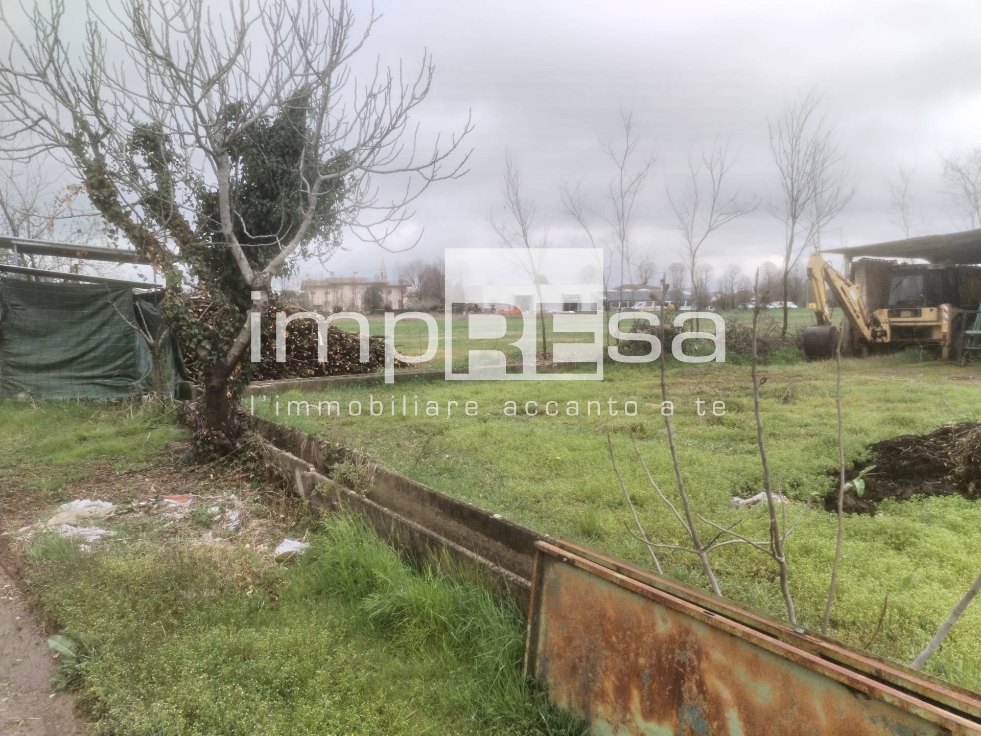 Terreno Agricolo in vendita a Paese