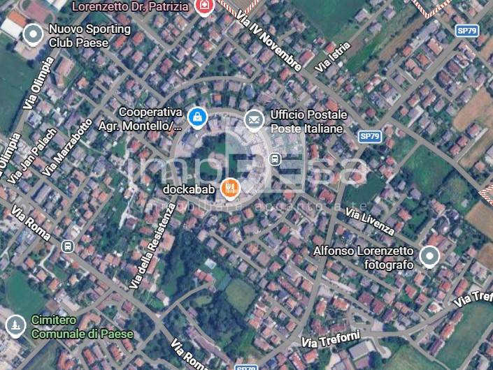 Box o garage in vendita a Paese, Centro