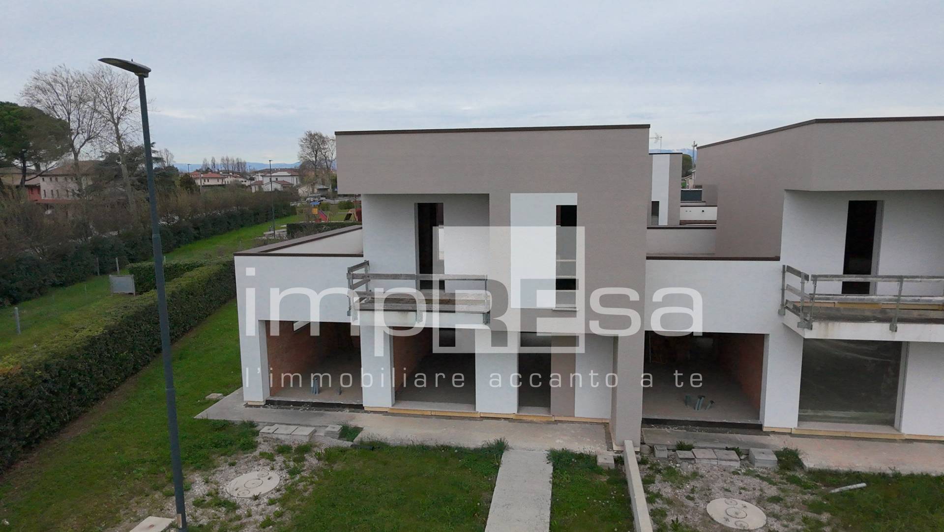 Villetta schiera in vendita a Paese, Postioma