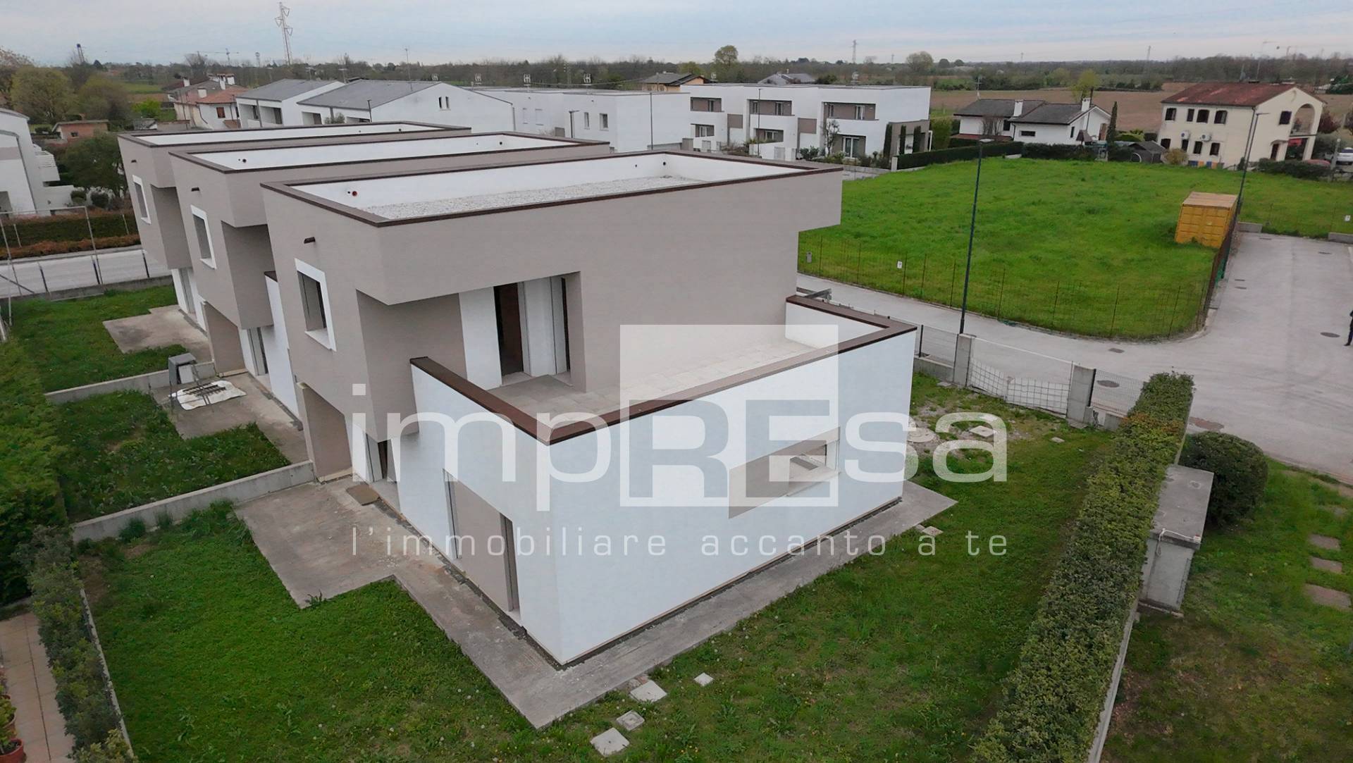 Villetta schiera in vendita a Paese, Postioma