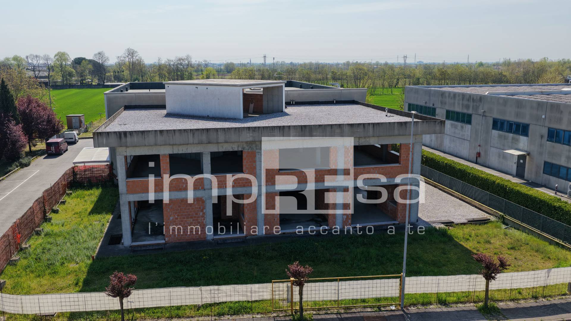 Opificio in vendita a Paese, Castagnole