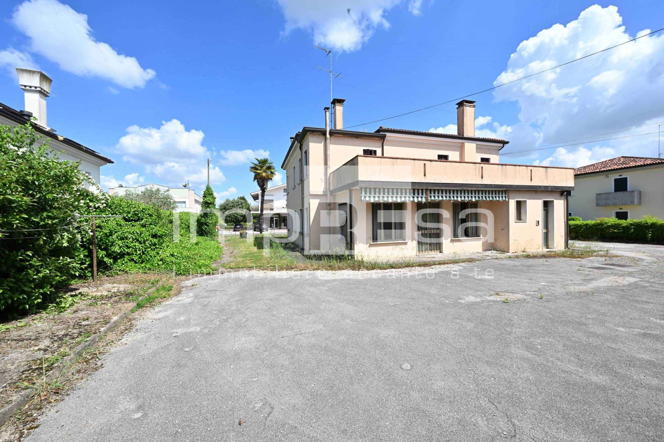 Magazzino in vendita a Silea, Lanzago