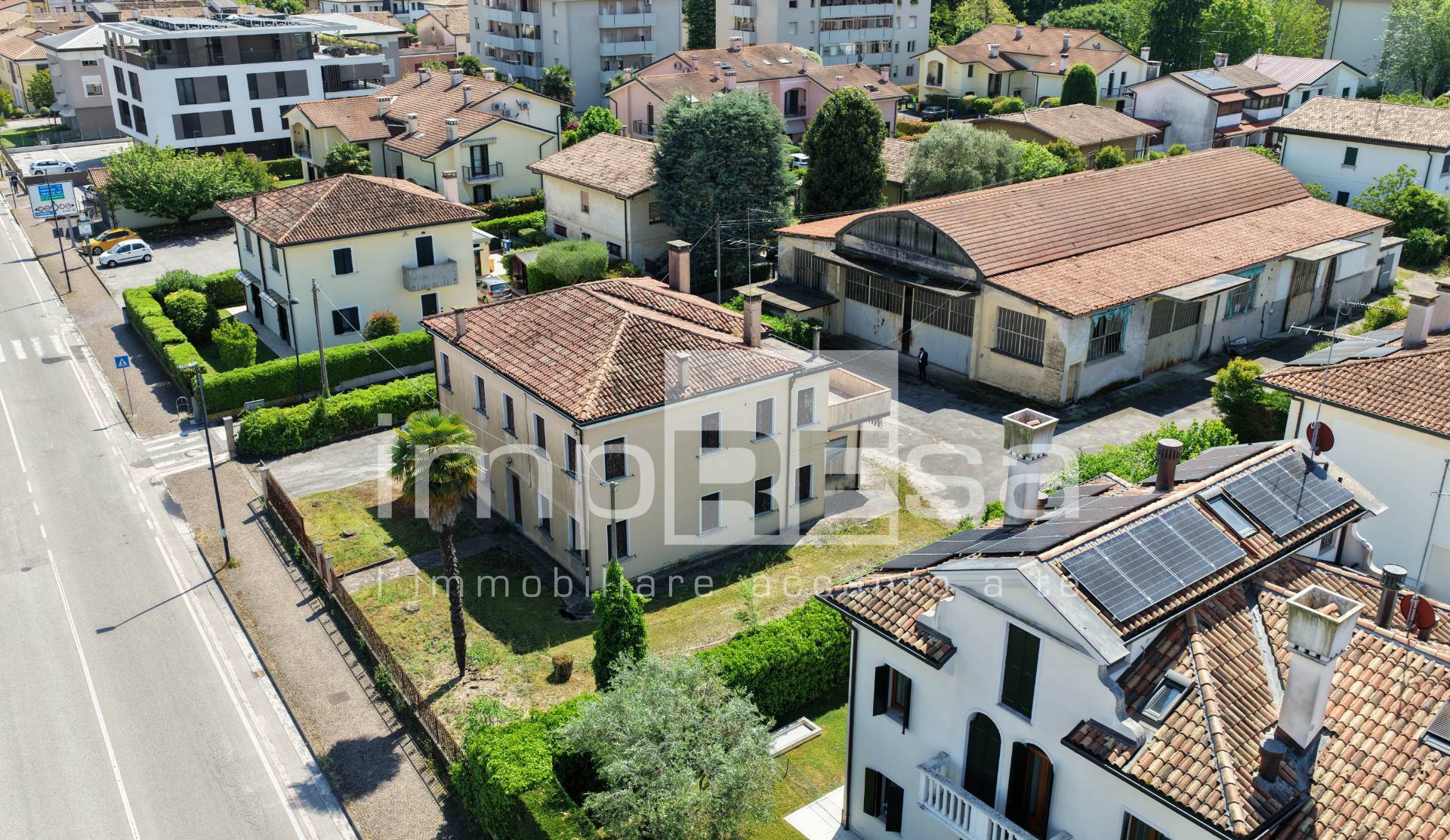 Magazzino in vendita a Silea, Lanzago