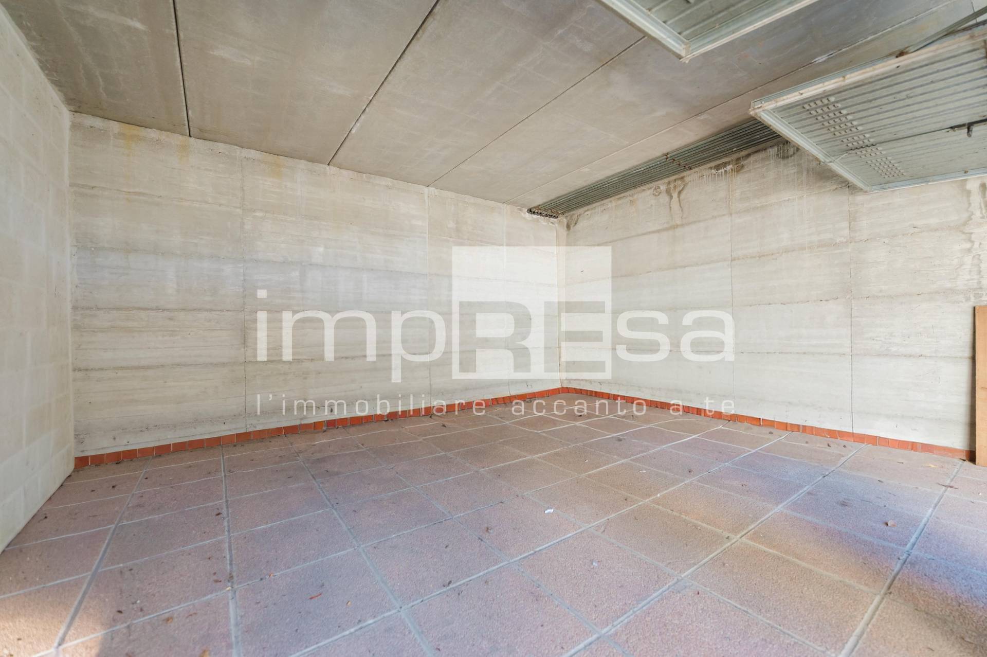 Box o garage in vendita a Istrana