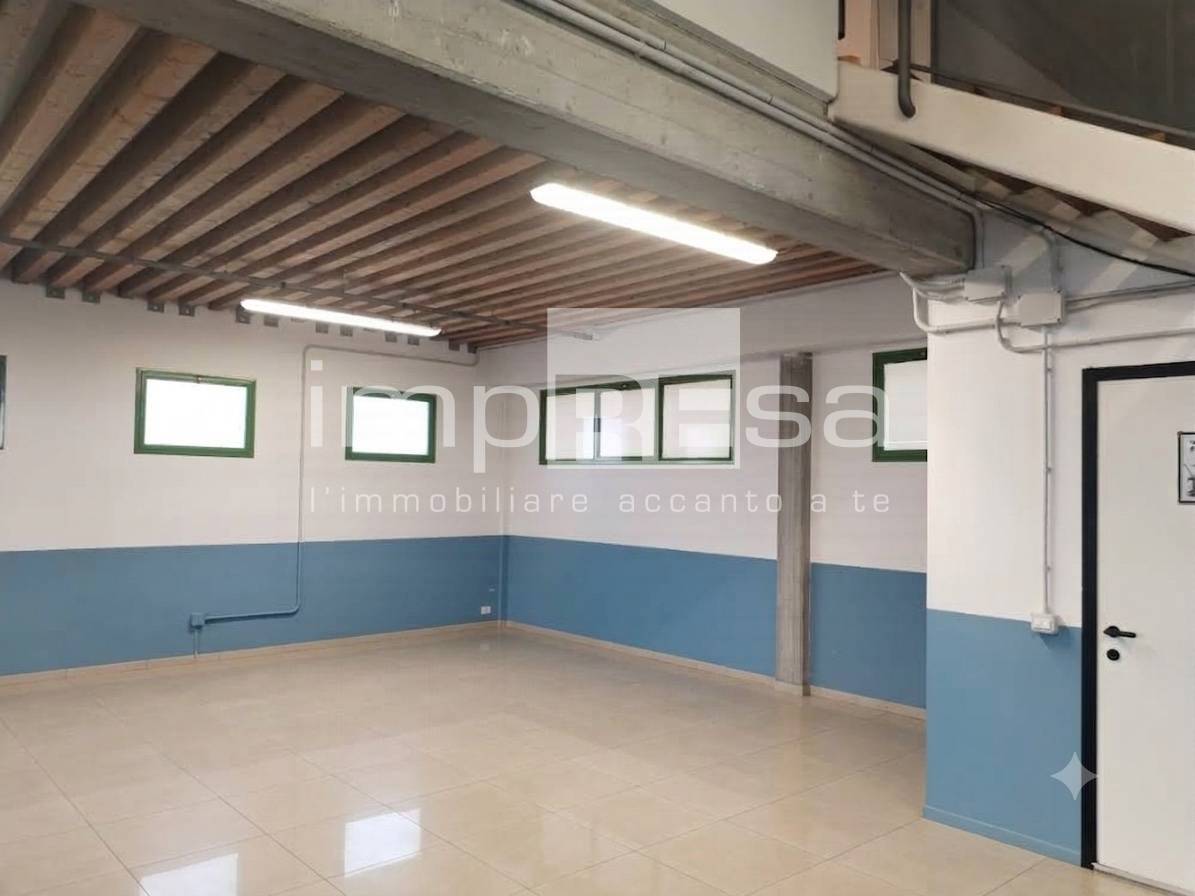 Attivit commerciale in affitto a Morgano