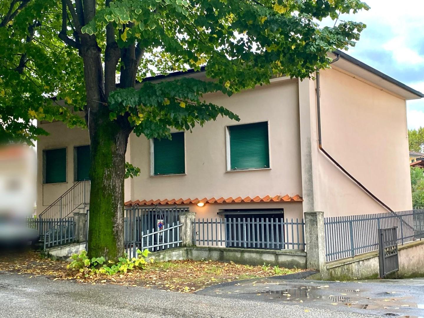 Casa indipendente con terrazzo, Santa Maria a Monte montecalvoli basso