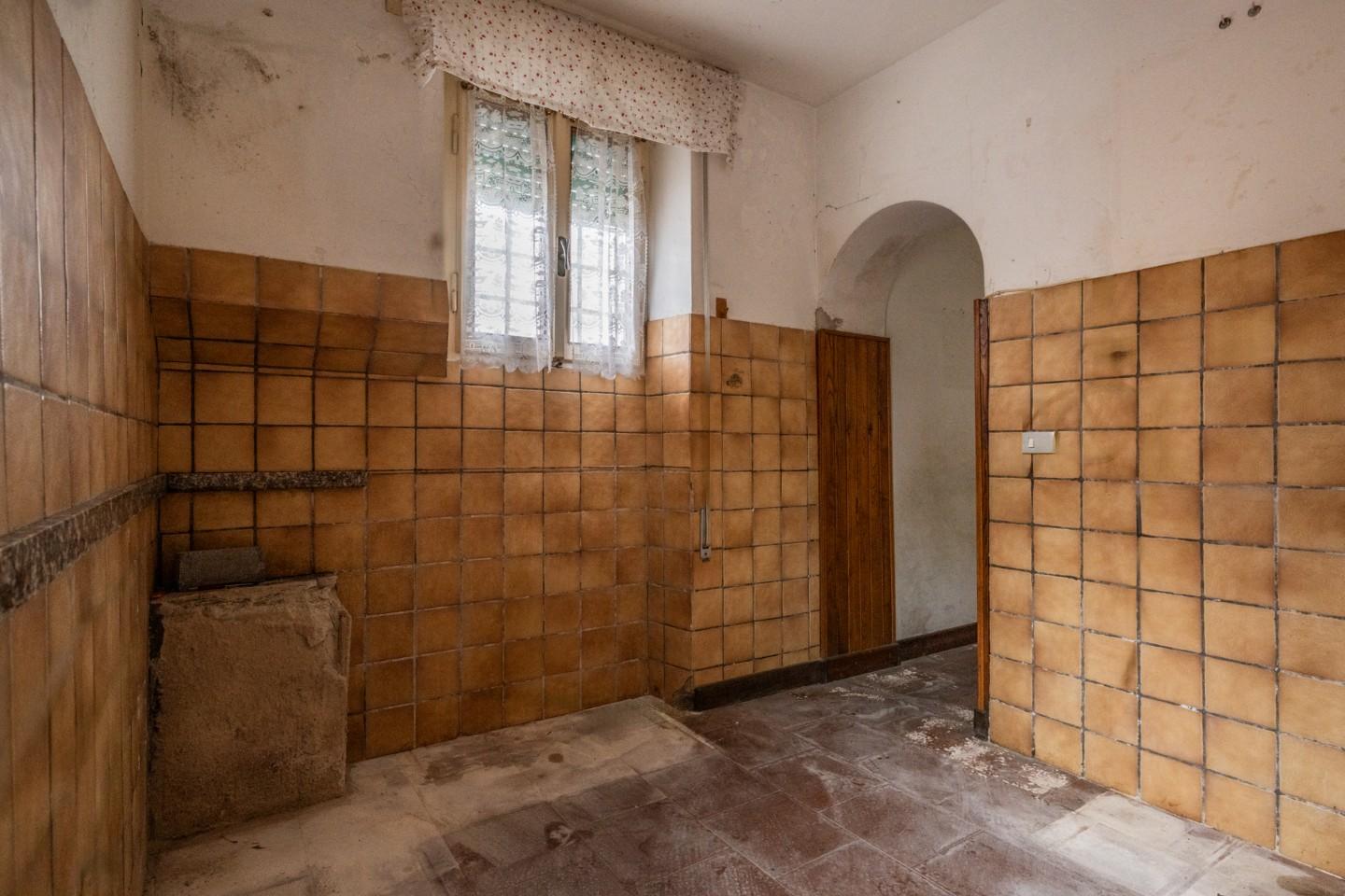 Casa indipendente con giardino a Camaiore