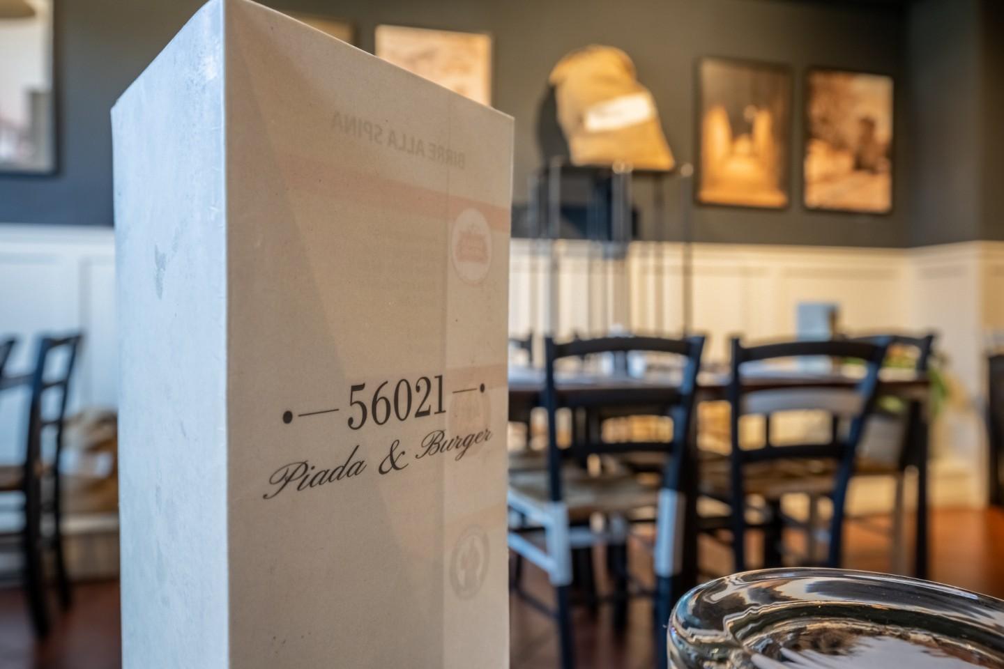 Attivit� commerciale in vendita a Cascina