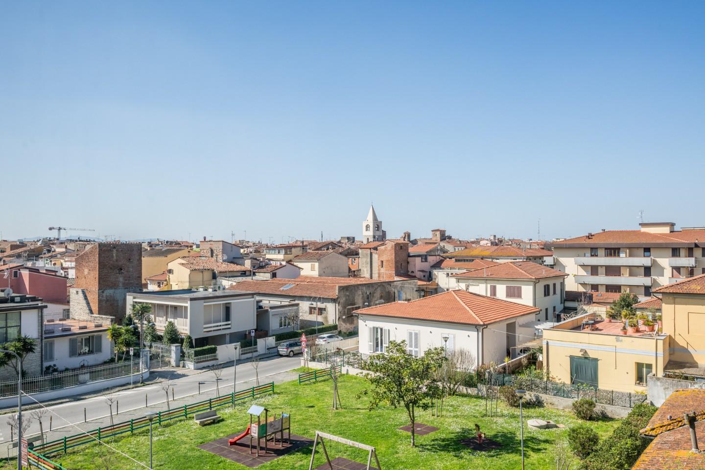 Appartamento in vendita a Cascina