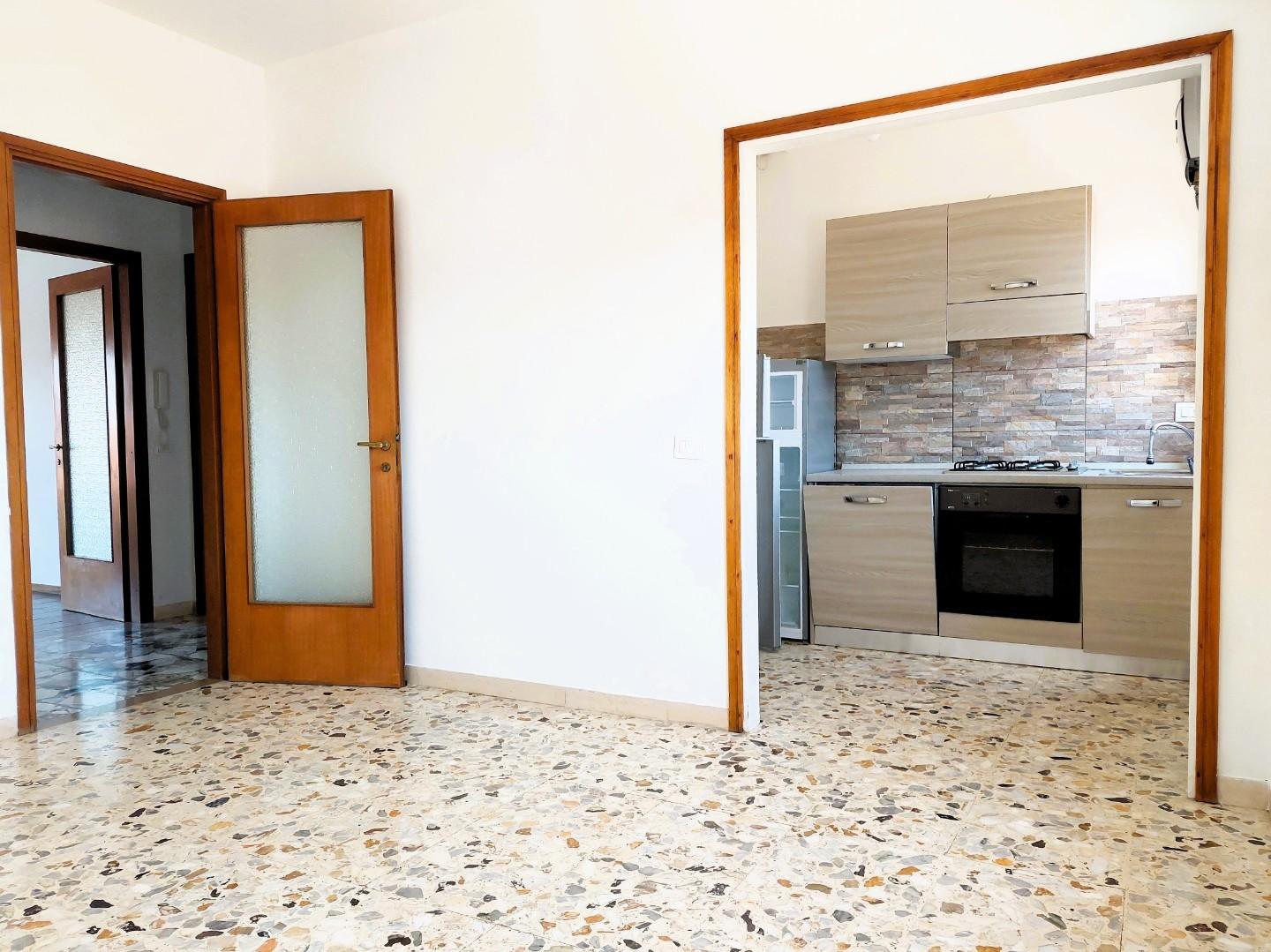 Quadrilocale in affitto a Cascina