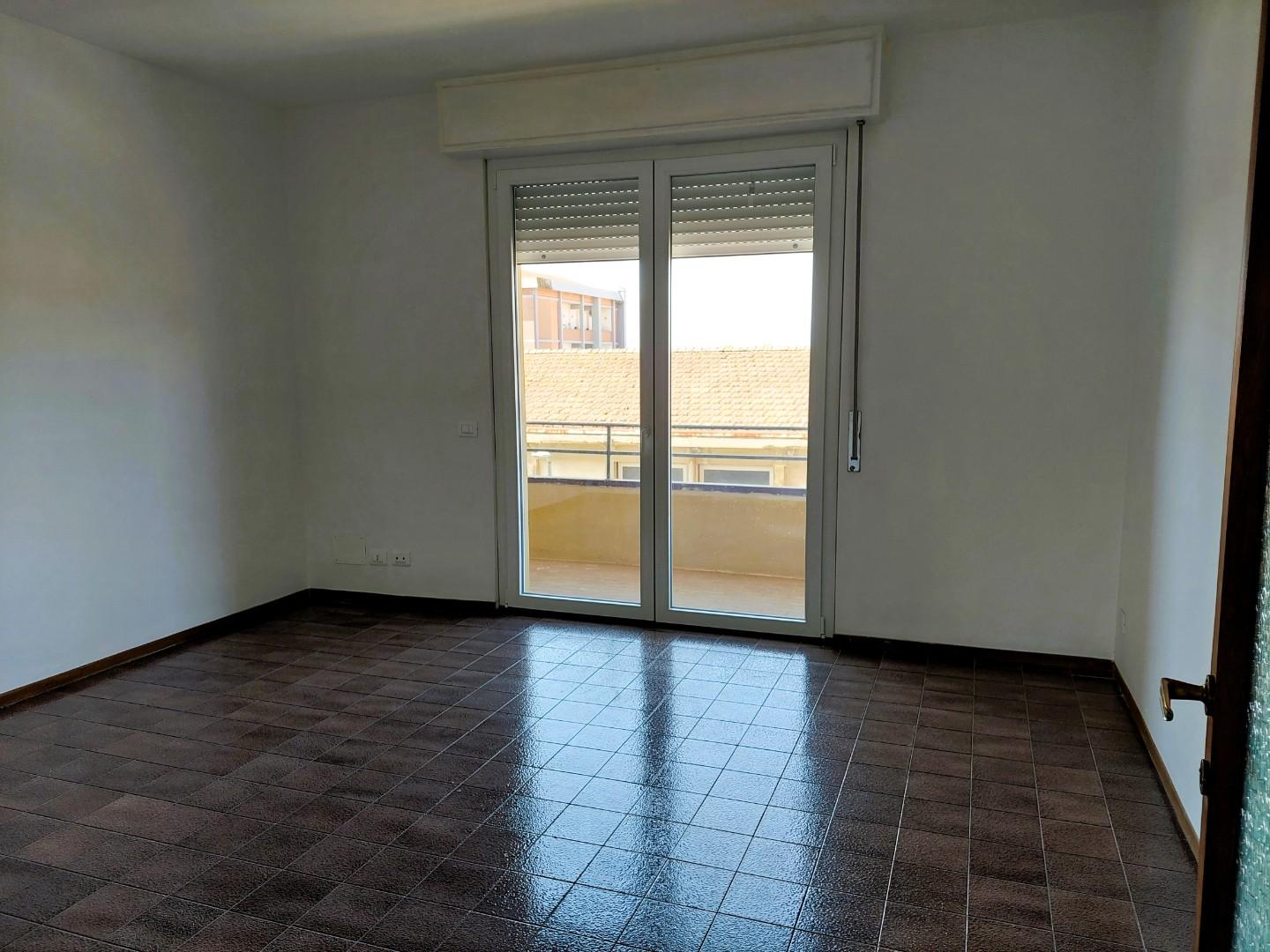 Quadrilocale in affitto a Cascina