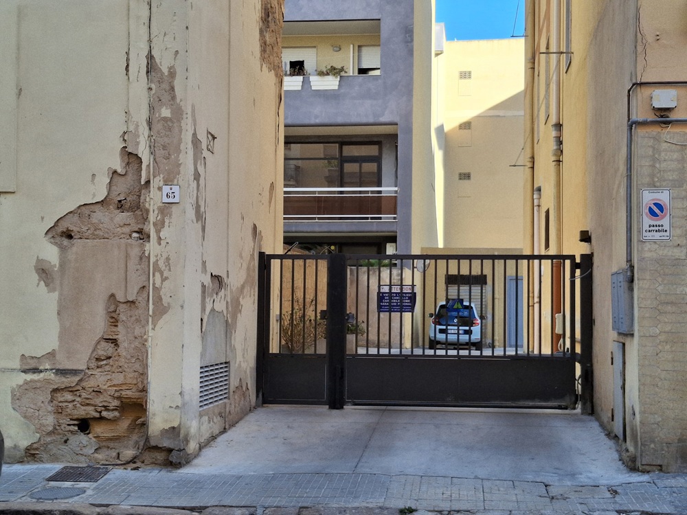 Box/Garage 23mq in vendita a Alghero