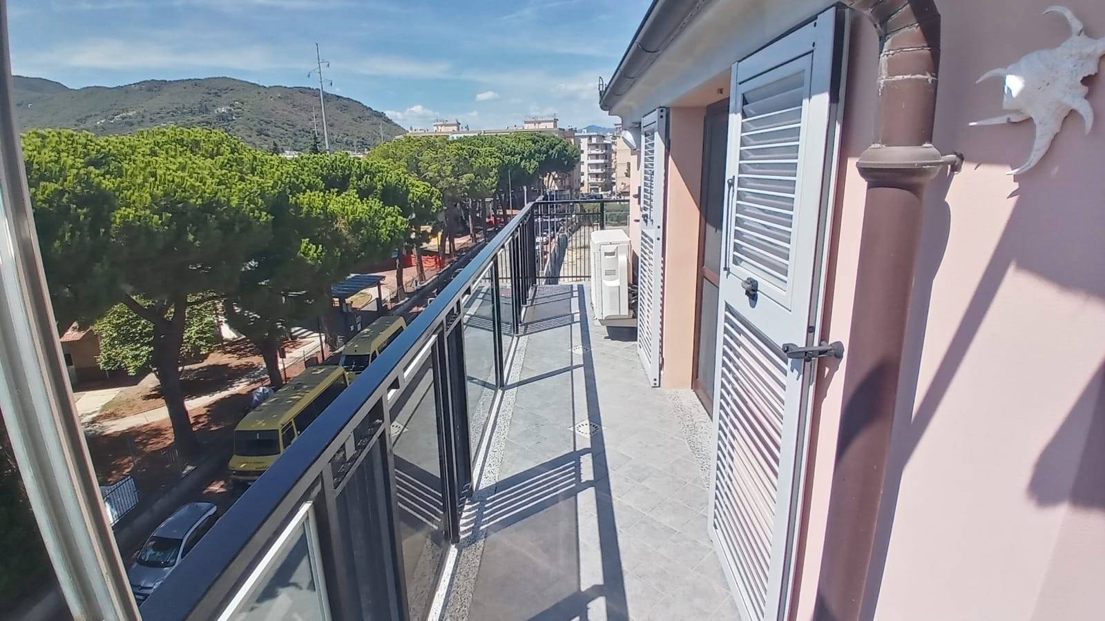 Appartamento in affitto a Albenga