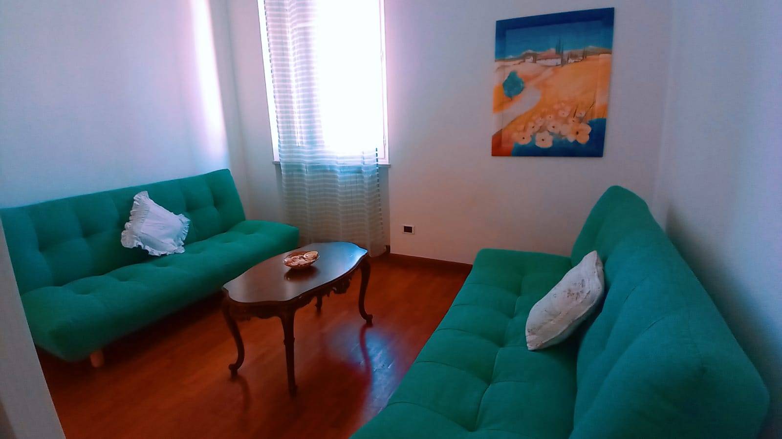 Appartamento in affitto a Albenga