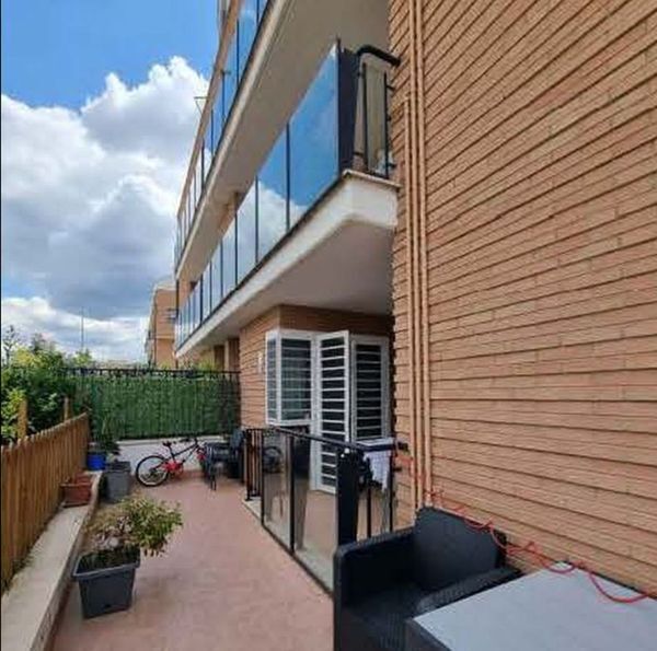 Trilocale in vendita in via cardinale luigi traglia 85, Roma