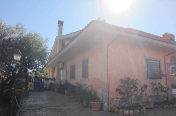 Villa in vendita, Roma corcolle