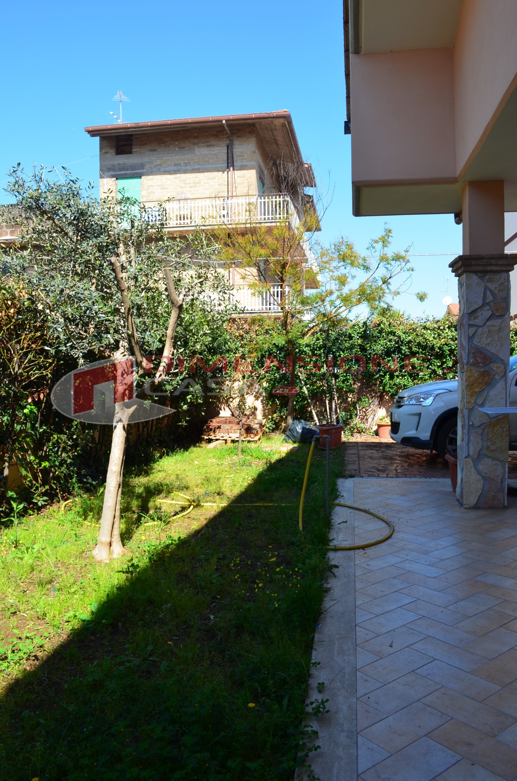 Casa indipendente con giardino in via del fosso dell'osa 399, Roma