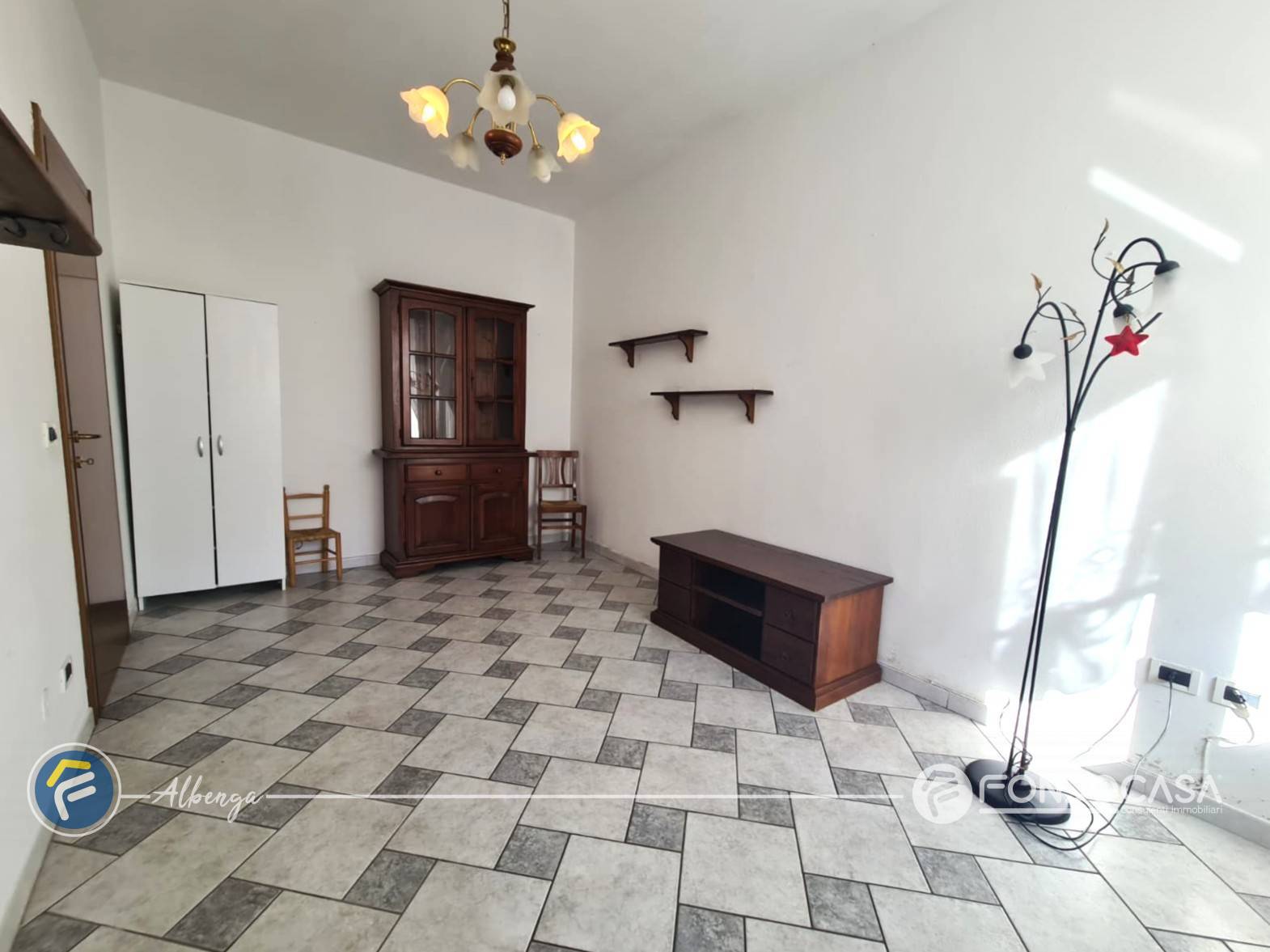 Appartamento in vendita a Albenga, Leca