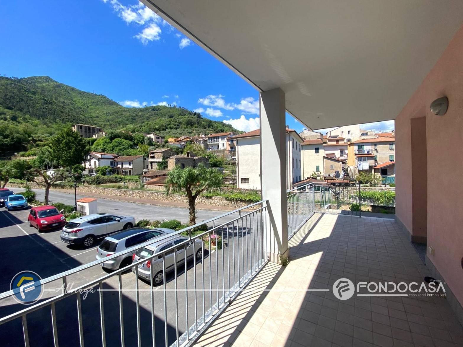 Appartamento in vendita a Albenga, Lusignano