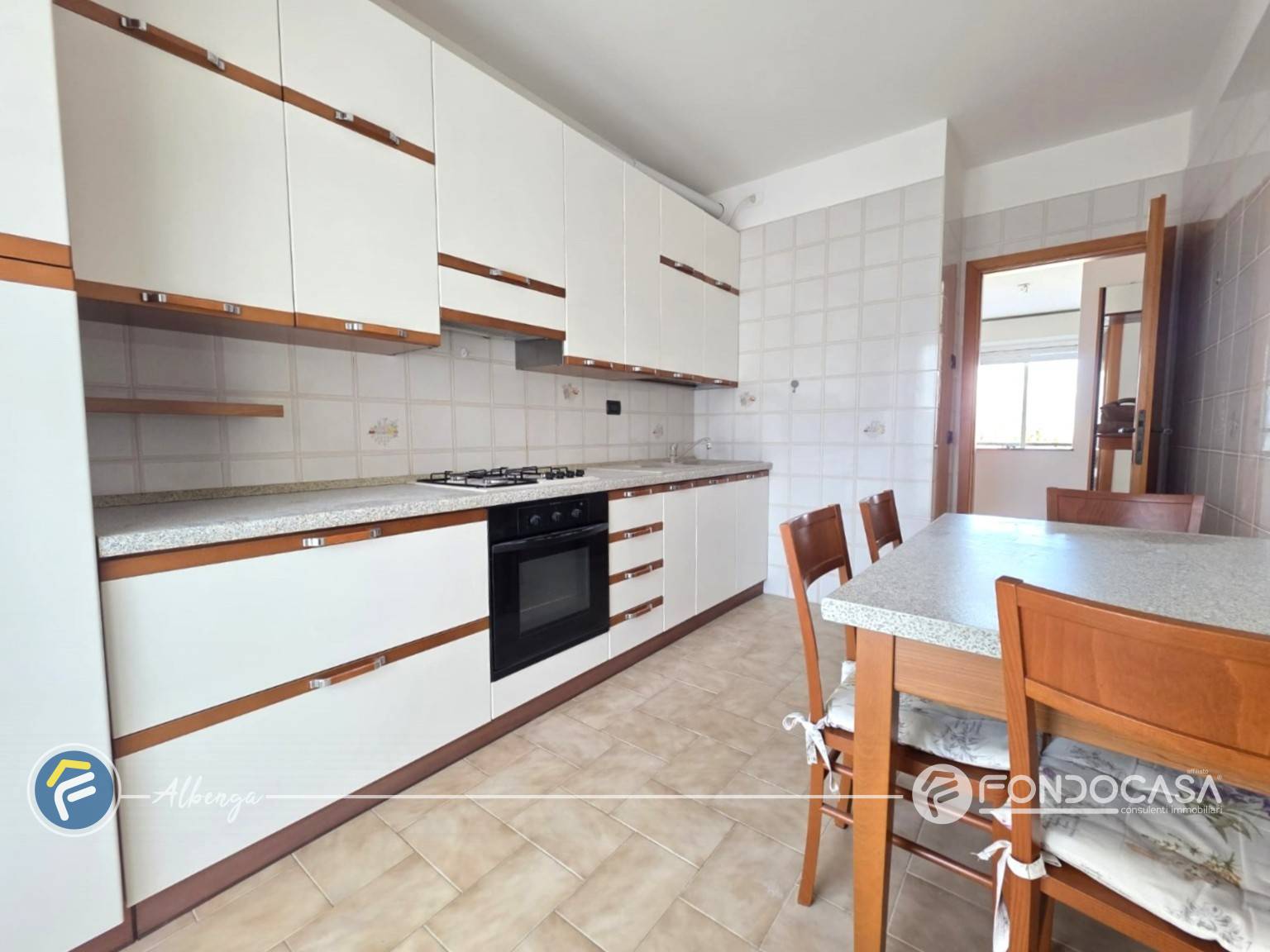 Appartamento in vendita a Albenga