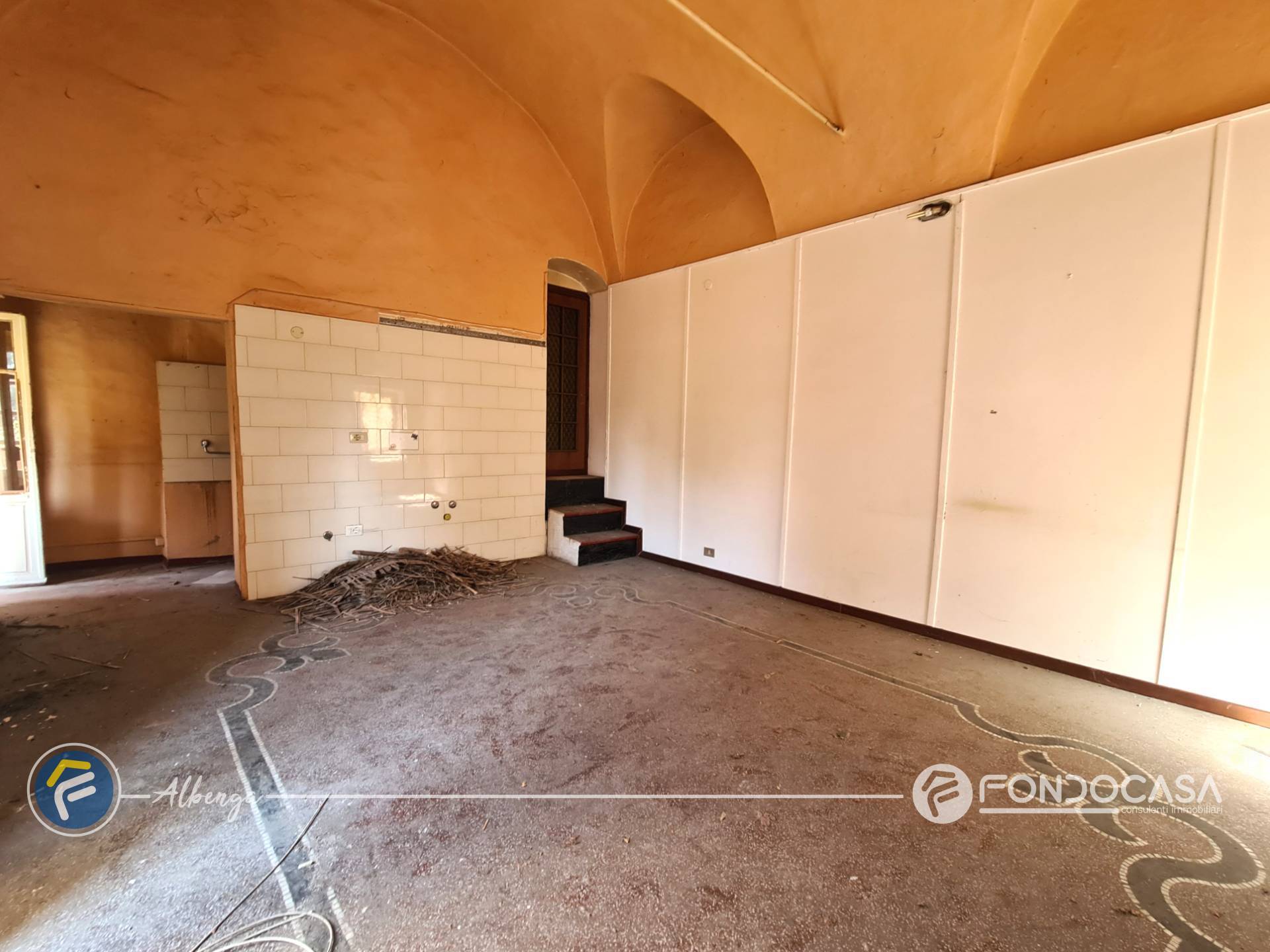 Casa semindipendente in vendita a Albenga, Leca