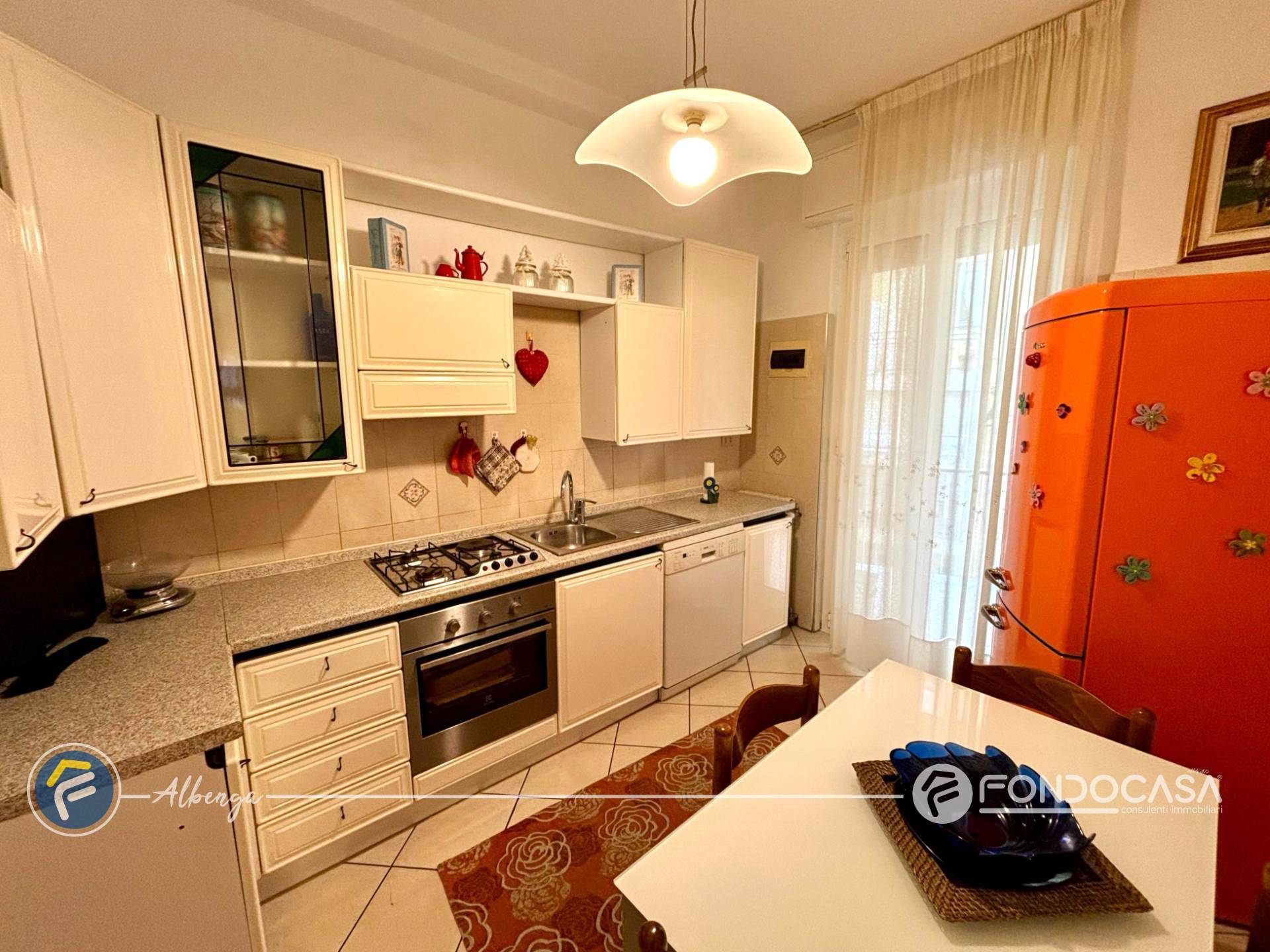 Appartamento in vendita a Albenga