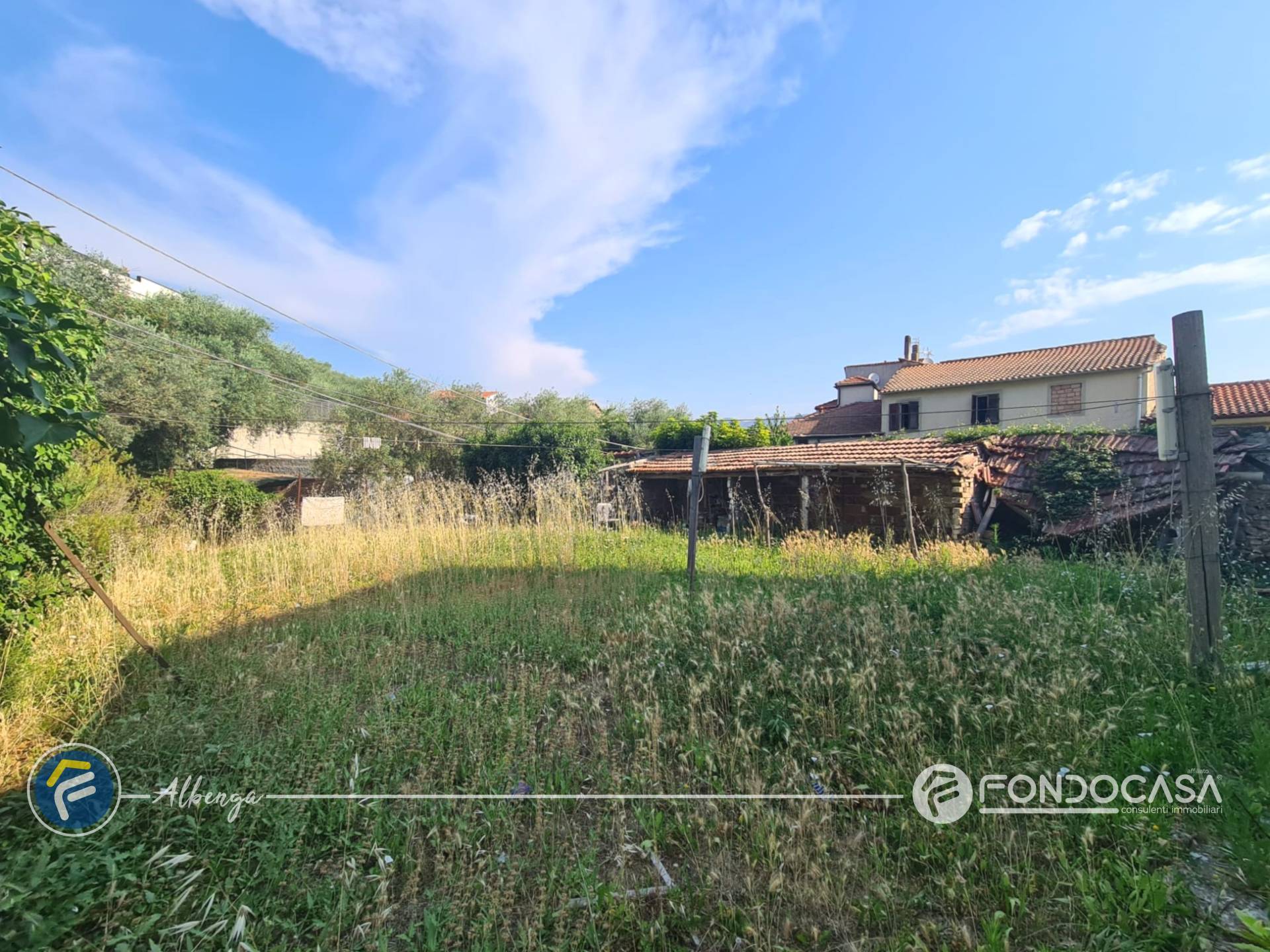Terreno edificabile in vendita a Albenga, Lusignano