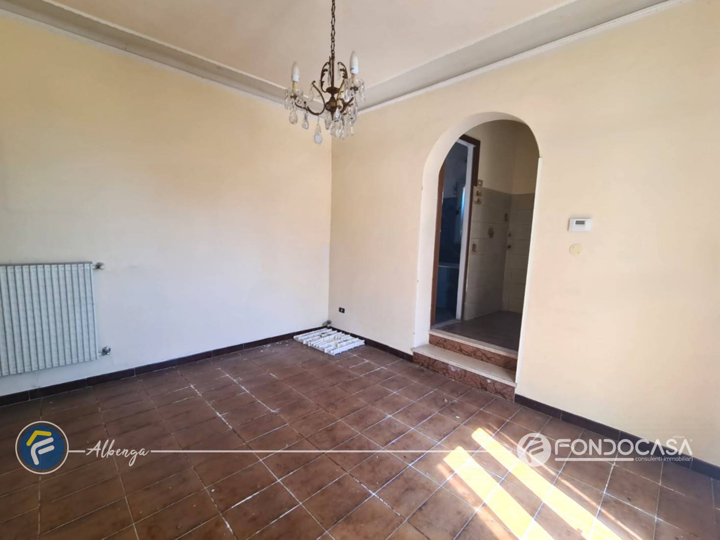Casa semindipendente in vendita a Albenga