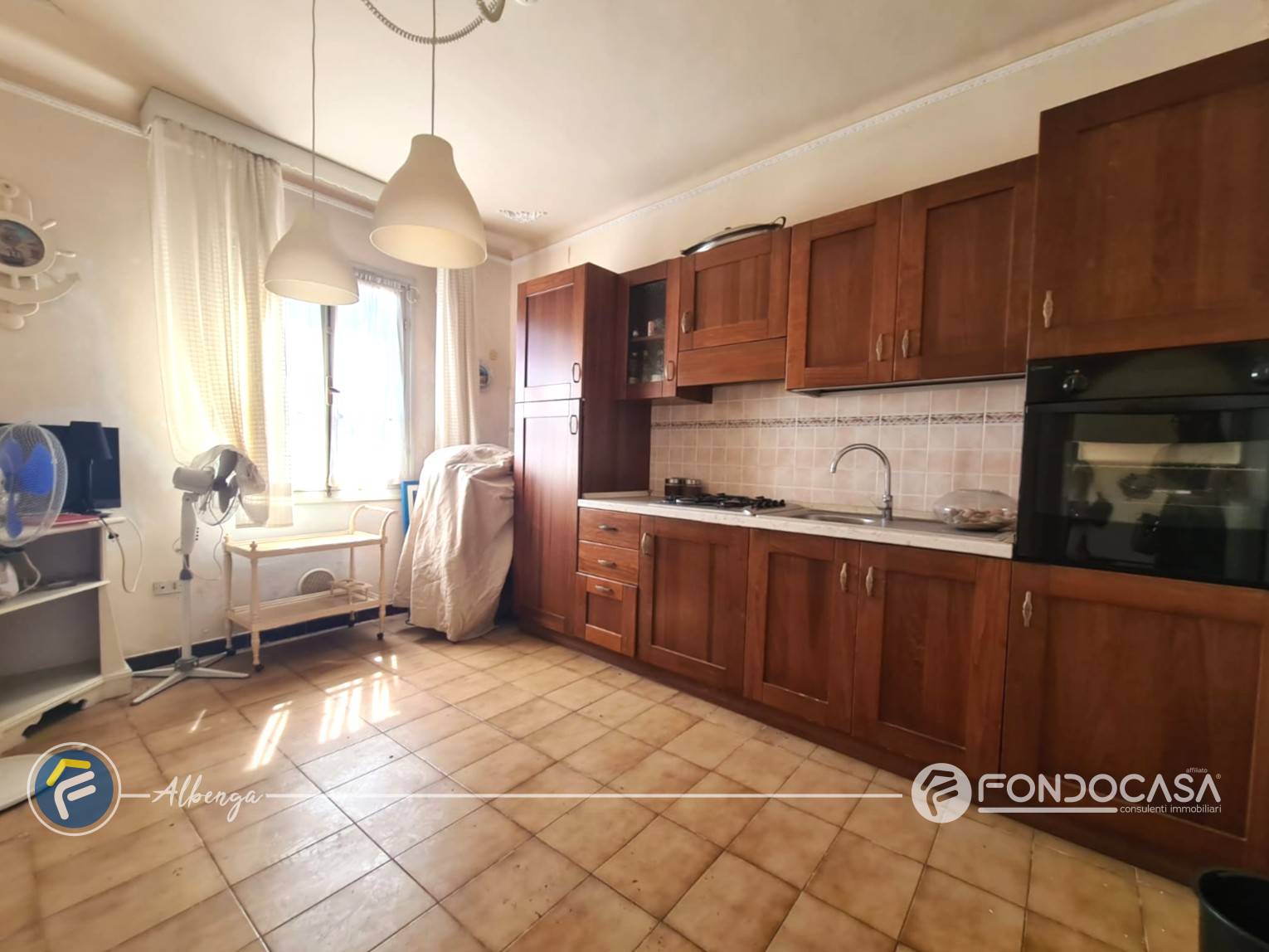 Casa semindipendente in vendita a Albenga