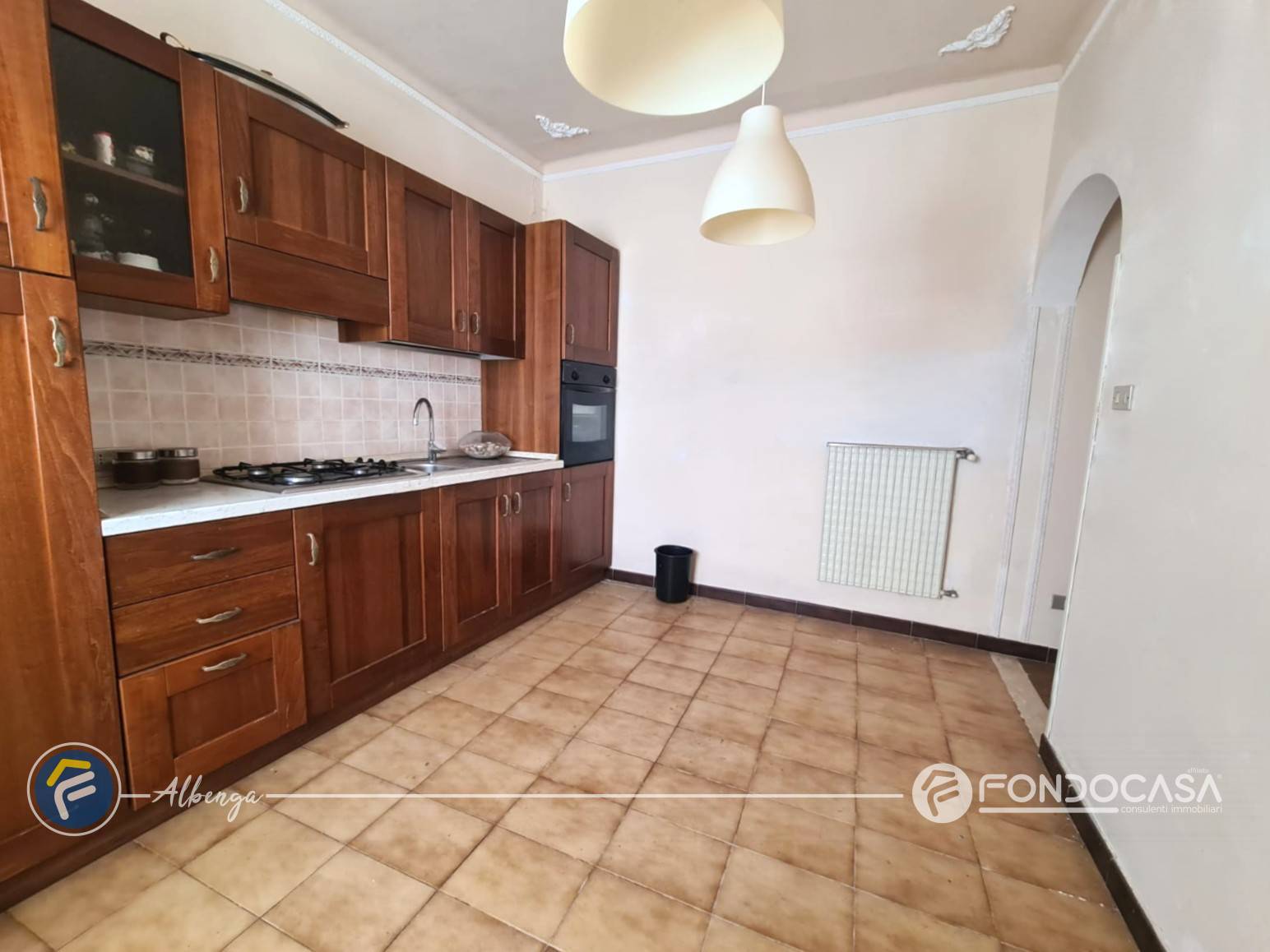 Casa semindipendente in vendita a Albenga