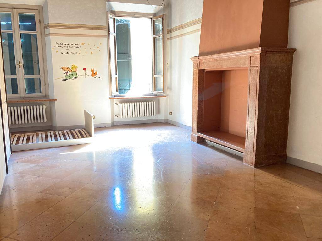 Appartamento in vendita a Mantova, Centro storico