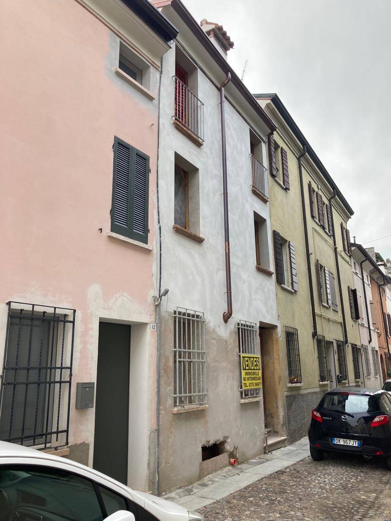 casa mantovana in vendita a Mantova, Centro storico