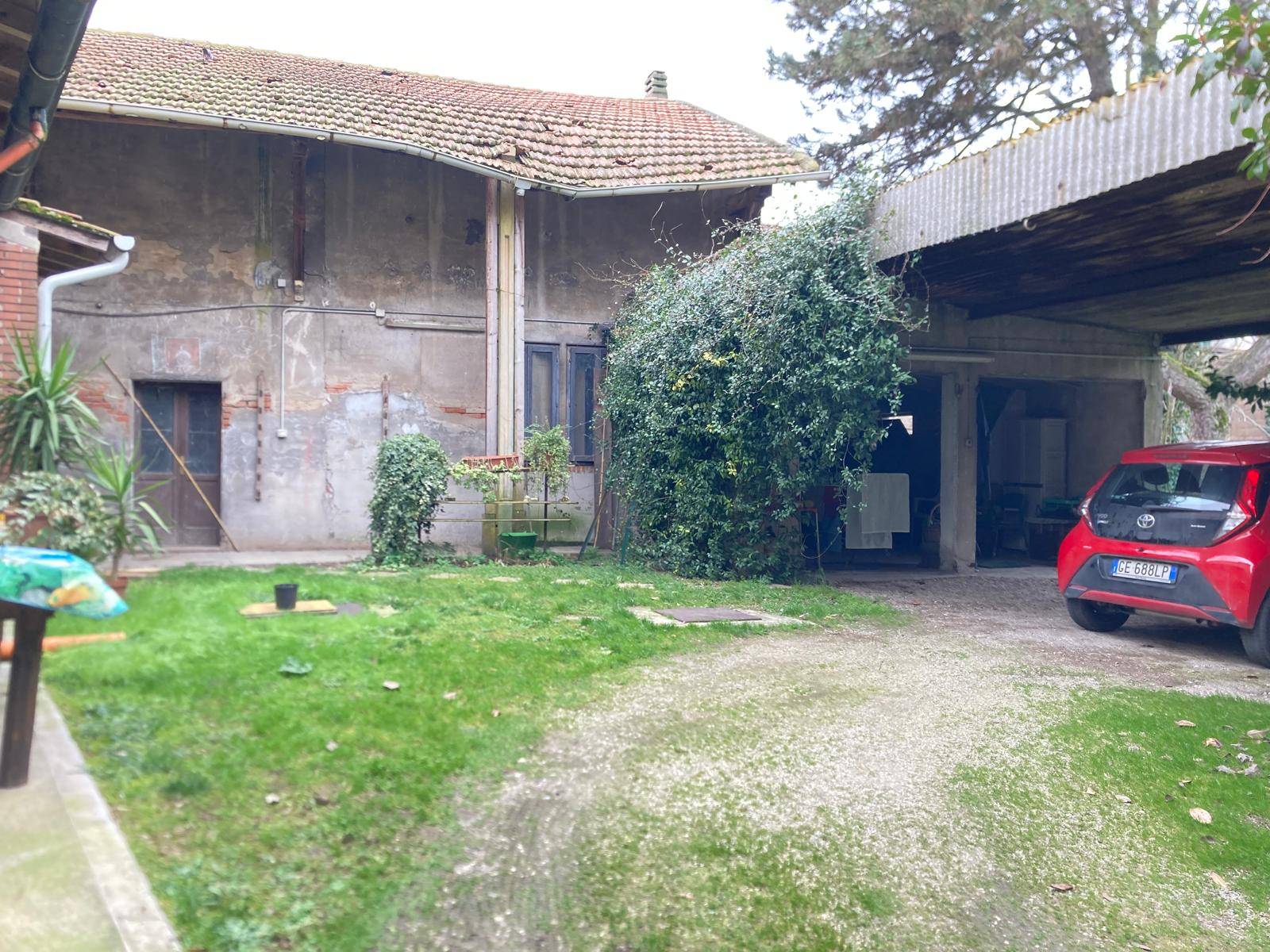 Villa in vendita a Mantova, Borgo Chiesanuova