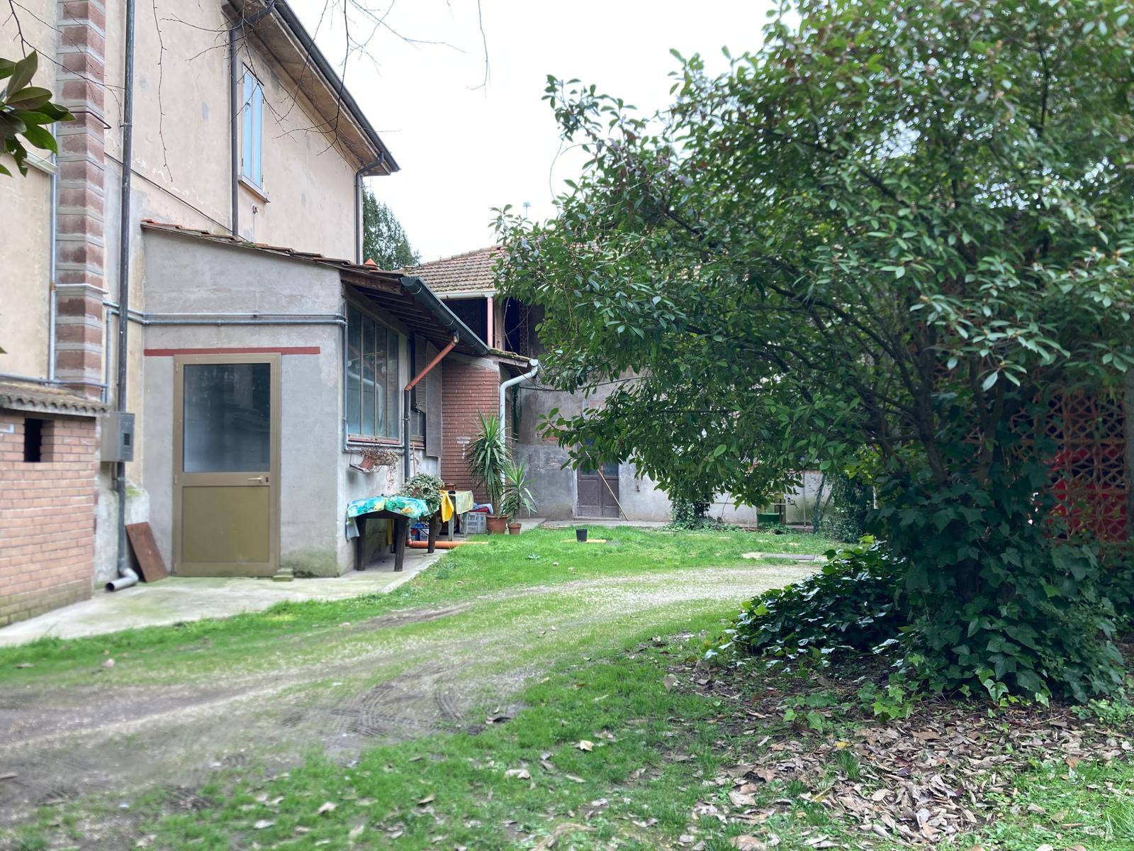 Villa in vendita a Mantova, Borgo Chiesanuova