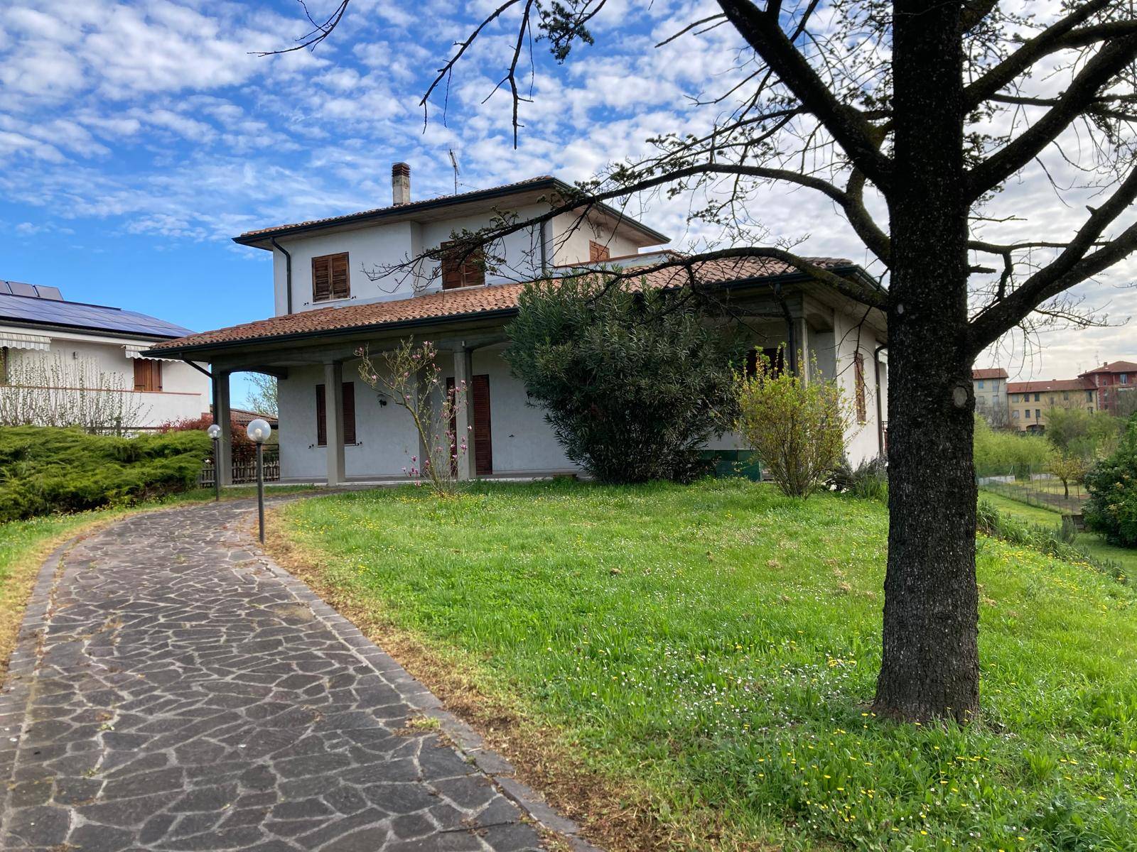 Villa in vendita a Mantova, Borgo Chiesanuova