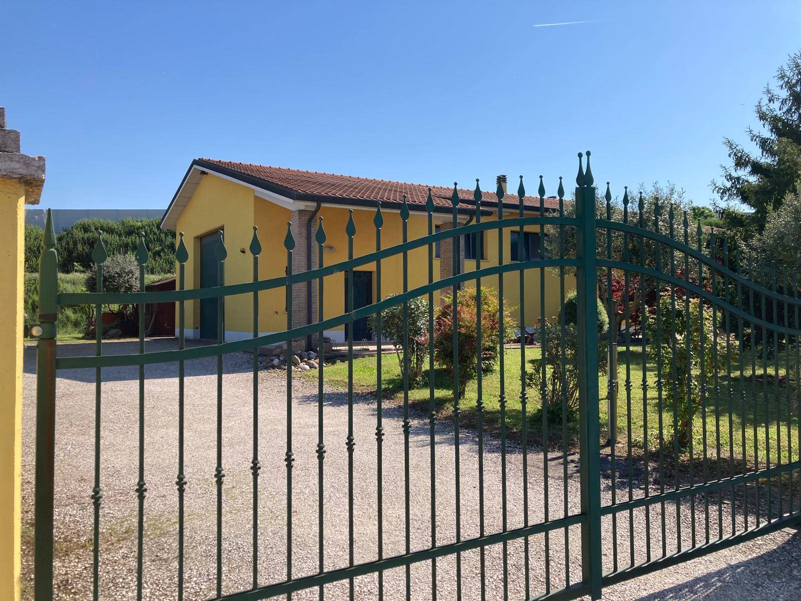 Casa singola in vendita a San Giorgio Bigarello