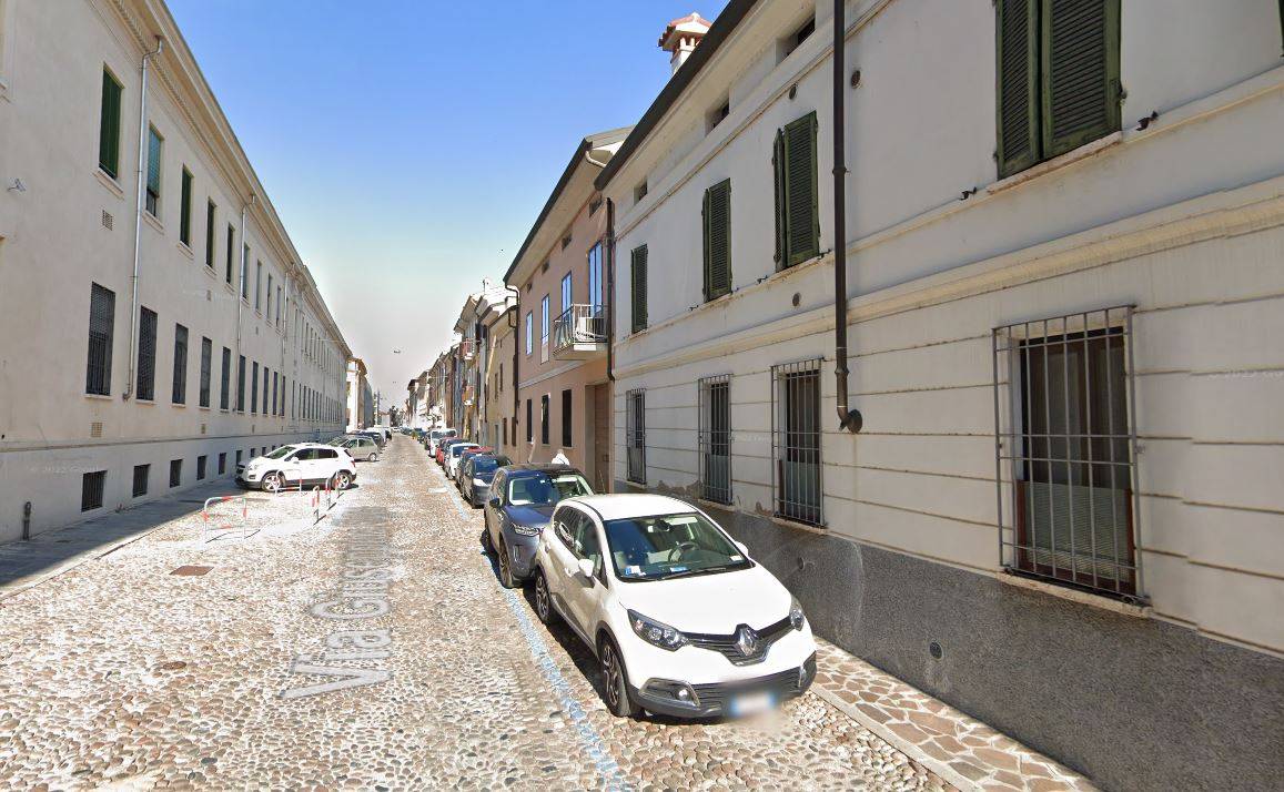 casa mantovana in vendita a Mantova