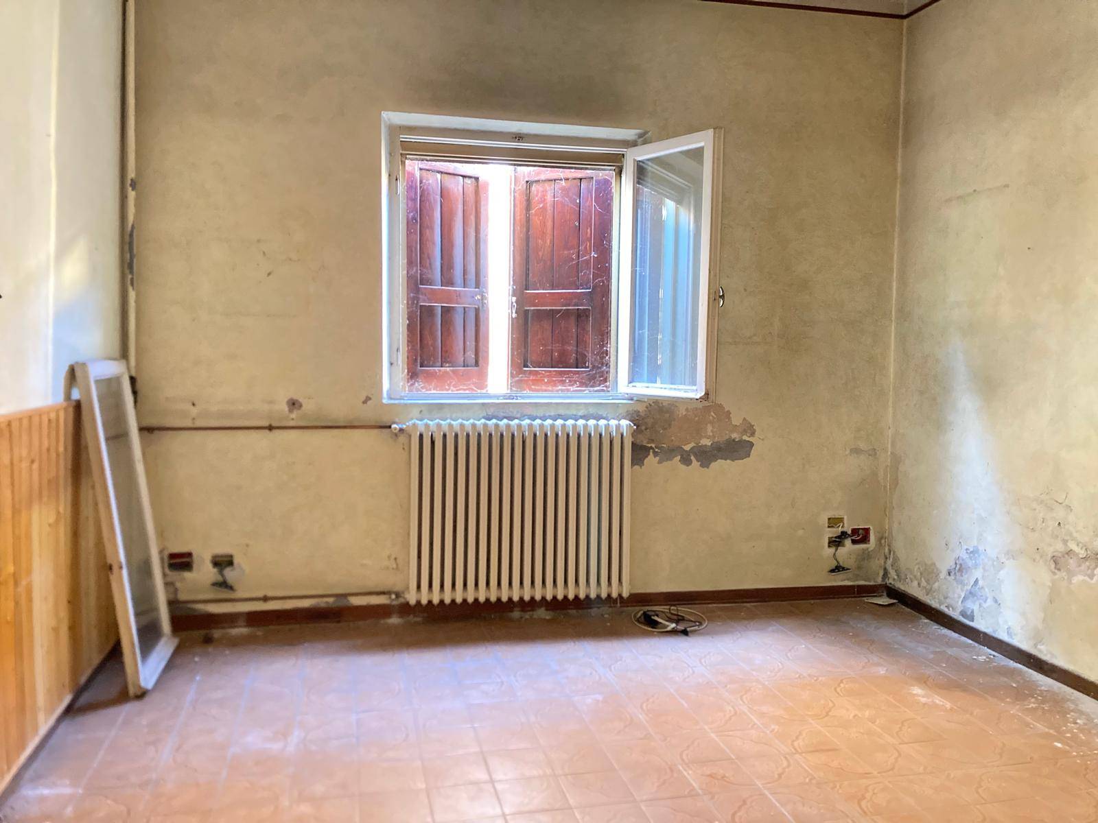 PORZIONE DI CASA in vendita a Mantova, Castelnuovo Angeli