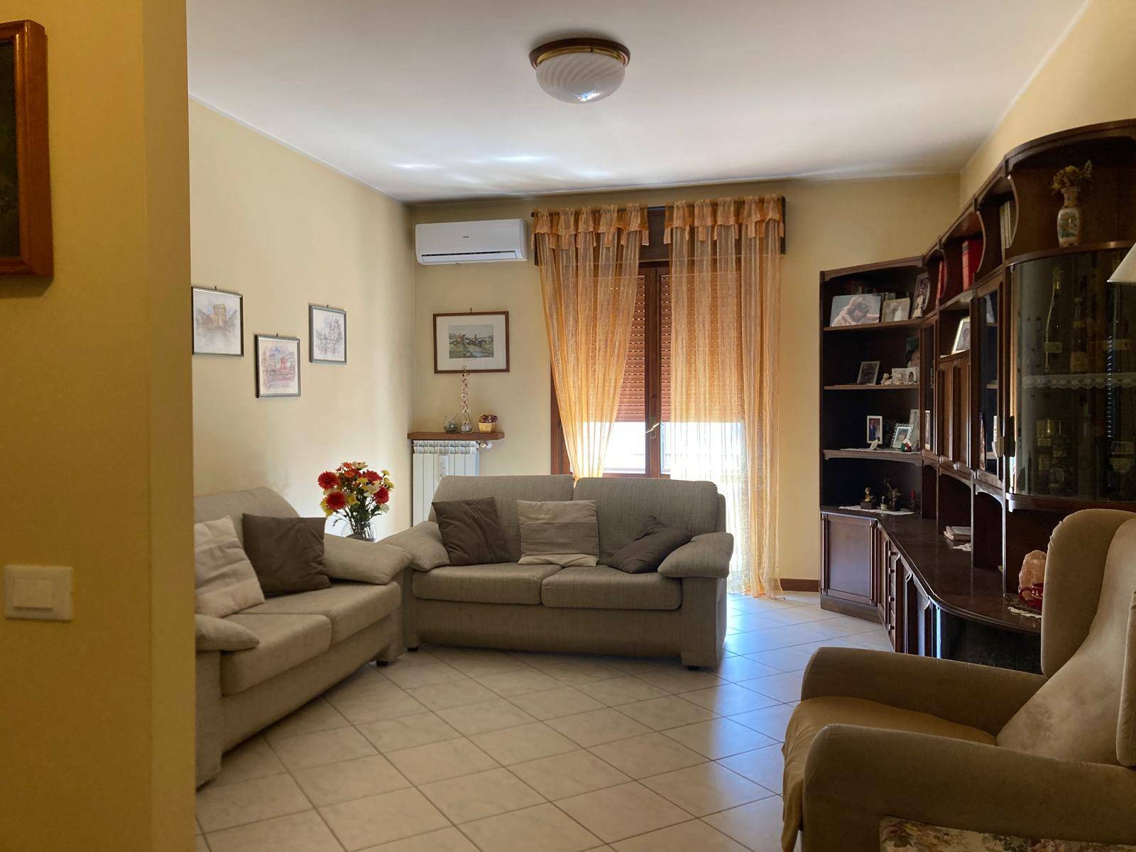 Appartamento in vendita a Mantova, Colle Aperto