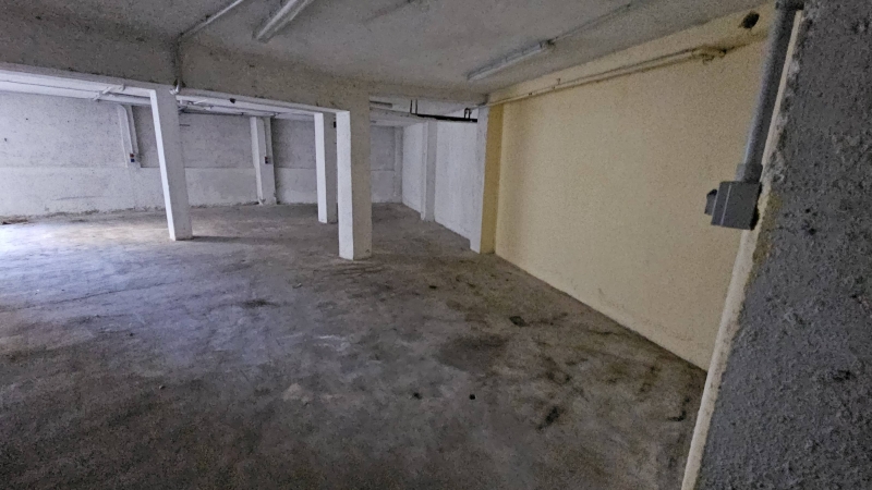 Magazzino classe A4 a Desenzano del Garda