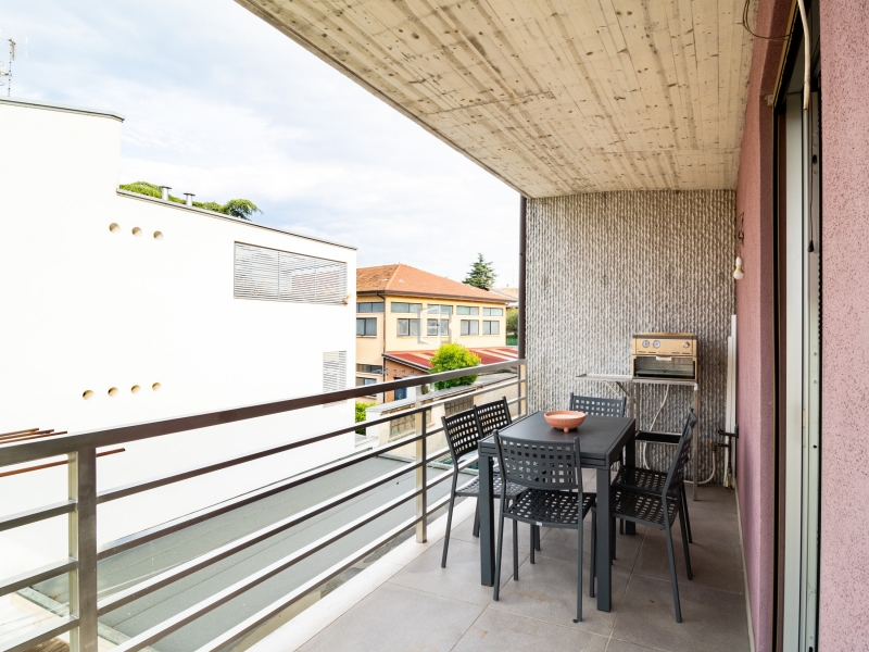 Quadrilocale ristrutturato a Desenzano del Garda