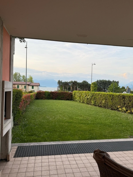 Trilocale arredato in affitto a Desenzano del Garda
