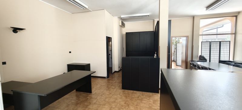 Ufficio classe A4 a Desenzano del Garda