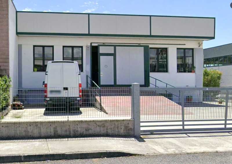 Capannone ristrutturata a Desenzano del Garda