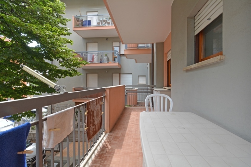 Bilocale con terrazzo in via ischia 5, San Bartolomeo al Mare