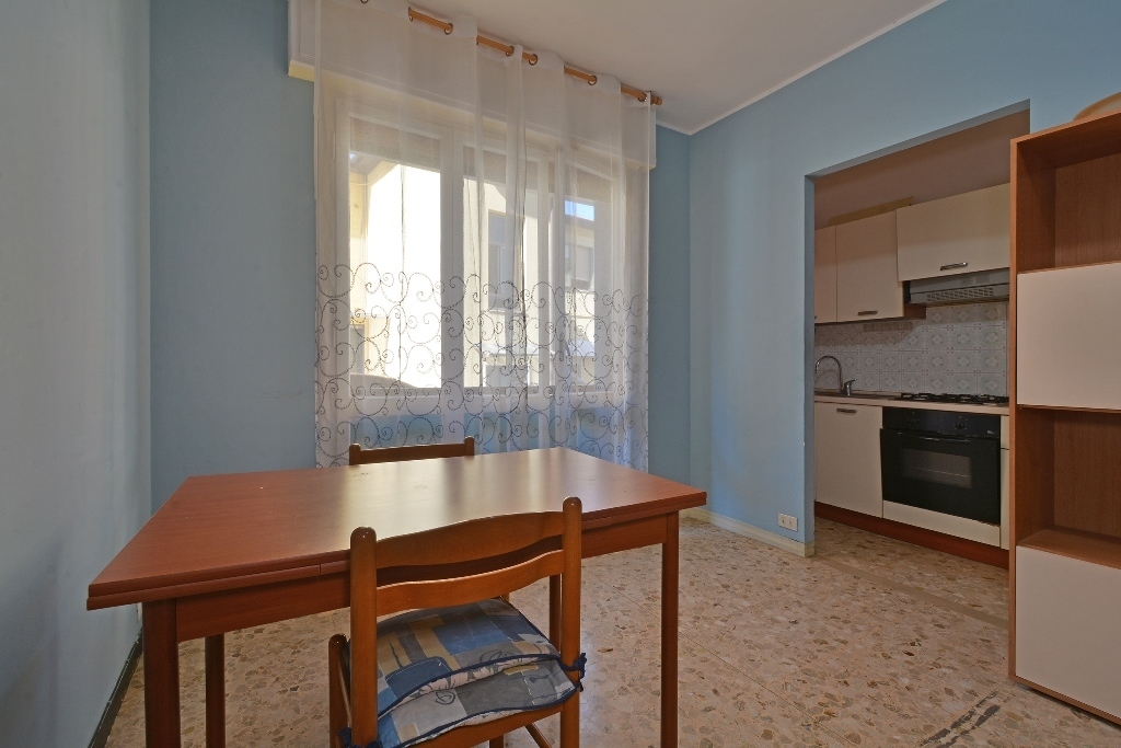 Bilocale da ristrutturare in via roma 123, San Bartolomeo al Mare