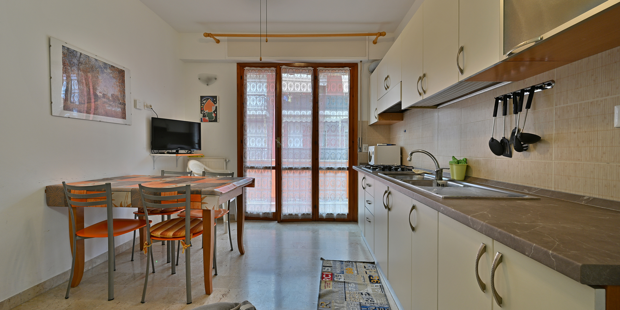 Trilocale con terrazzo in piazza magnolie 12, San Bartolomeo al Mare